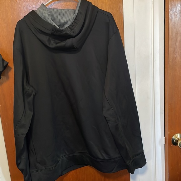 Nike / Therma-fit - Picture 2 of 3